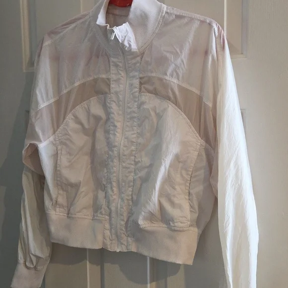 Lululemon Athletica Serve It Jacket Bomber  White - Picture 3 of 10